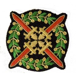 Escudo Bordado A Mano Antiguo